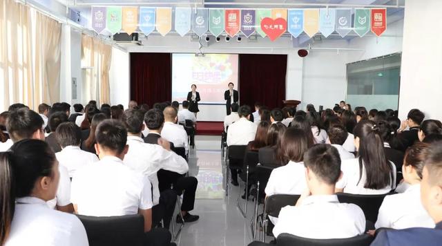 集團(tuán)九月份員工生日會(huì) 集團(tuán)九月份員工生日會(huì)