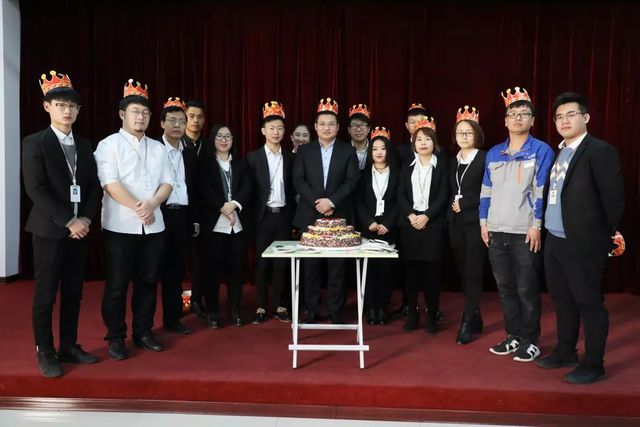 乾港生日會(huì) 乾港生日會(huì)